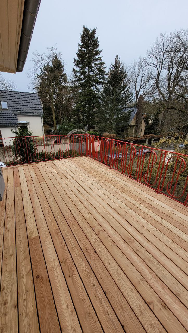 Neubau einer Terrasse für eine Villa in Leipzig