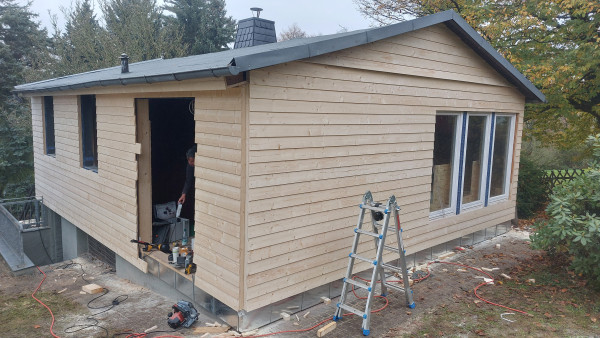 Kernsanierung eines Wochenendhäuschens in Grimma